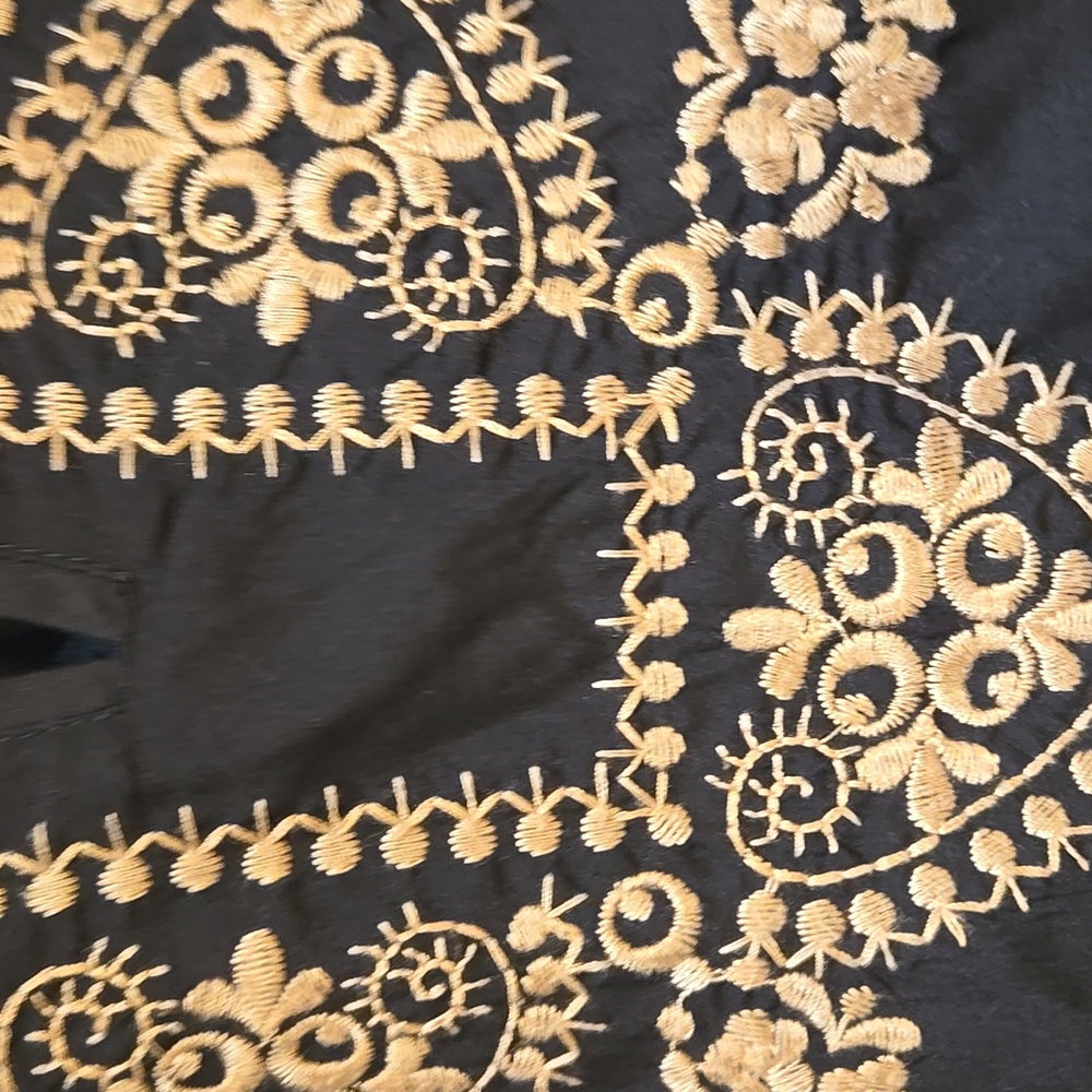 Anthropologie Stylish Embroidered Black Blouse - Picture 2 of 9